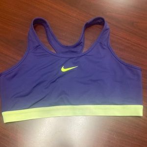 Women Nike sports bra